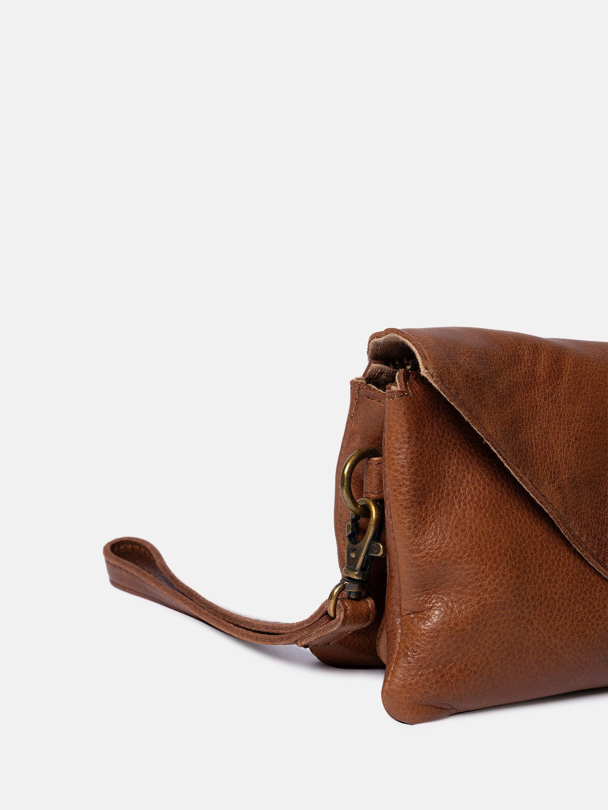 RE:DESIGNED Claire Urban clutch i skinn, Walnut