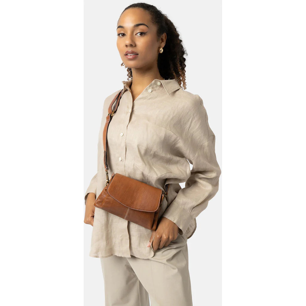 Walnut RE:DESIGNED BY DIXIE Liri Small Bag Walnut