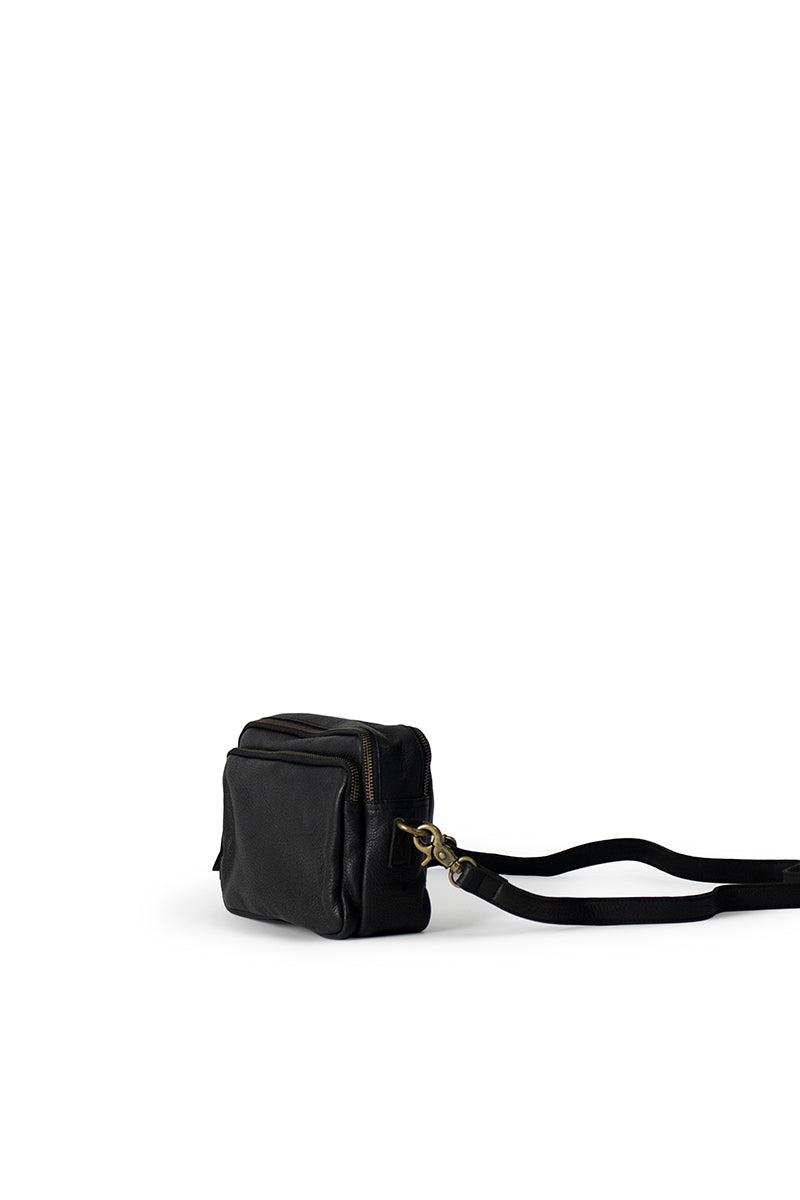 Dixie Momi Bag Black - bagsandluggage.no