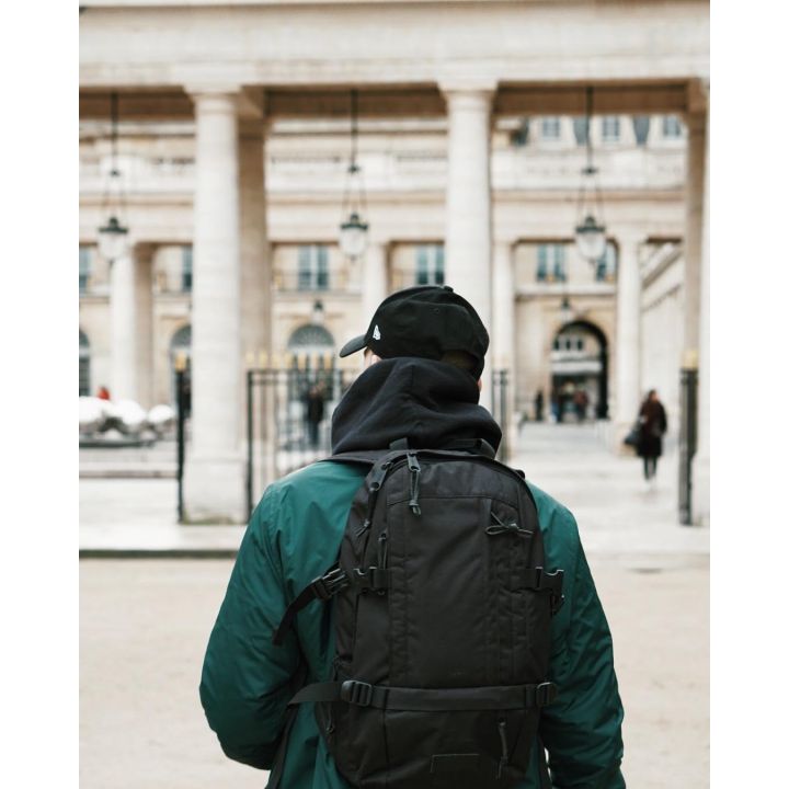 Eastpak EK20107I FLOID BACKPACKS Black - bagsandluggage.no