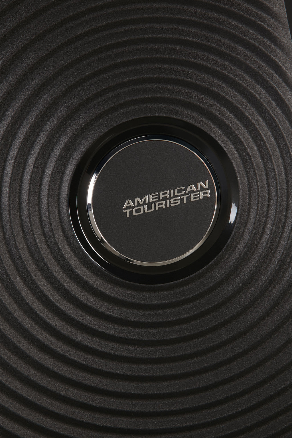 American Tourister Soundbox 69cm Exp Bass Black - bagsandluggage.no