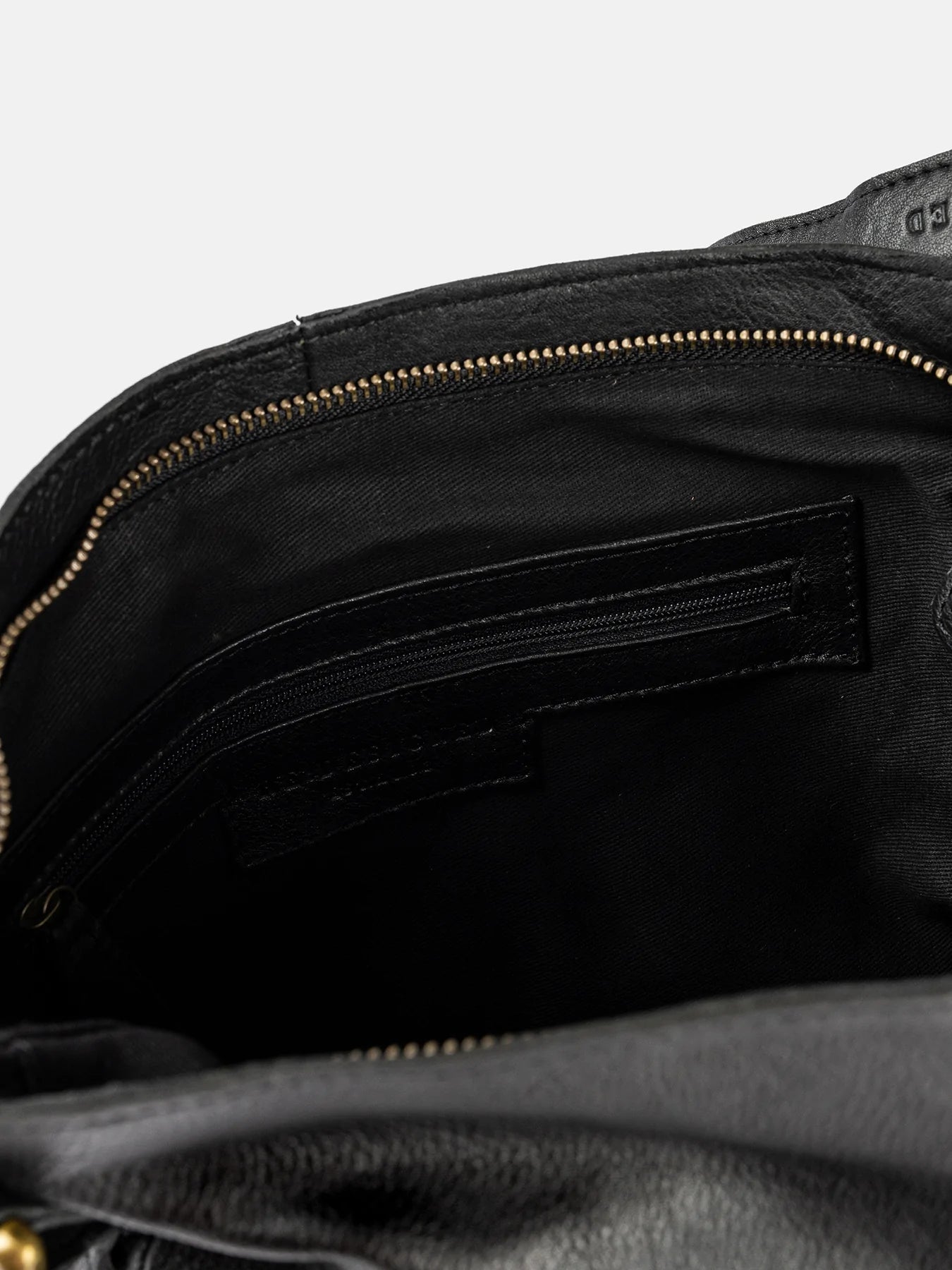 Dixie 1656 Urban Black - bagsandluggage.no