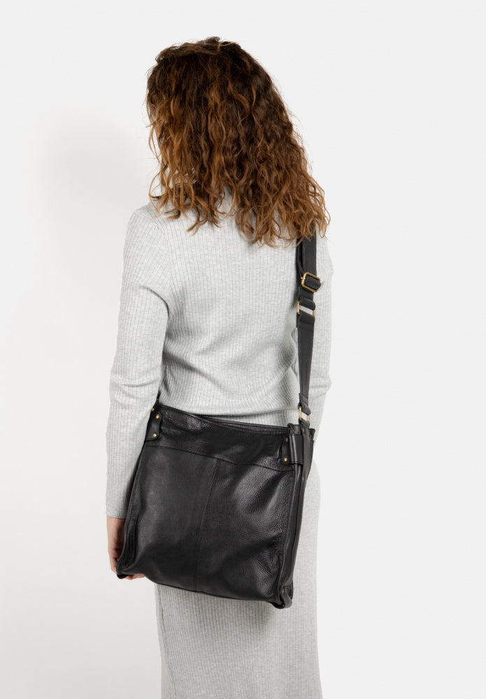 Black Dixie Aiko Urban Bag Black Veske