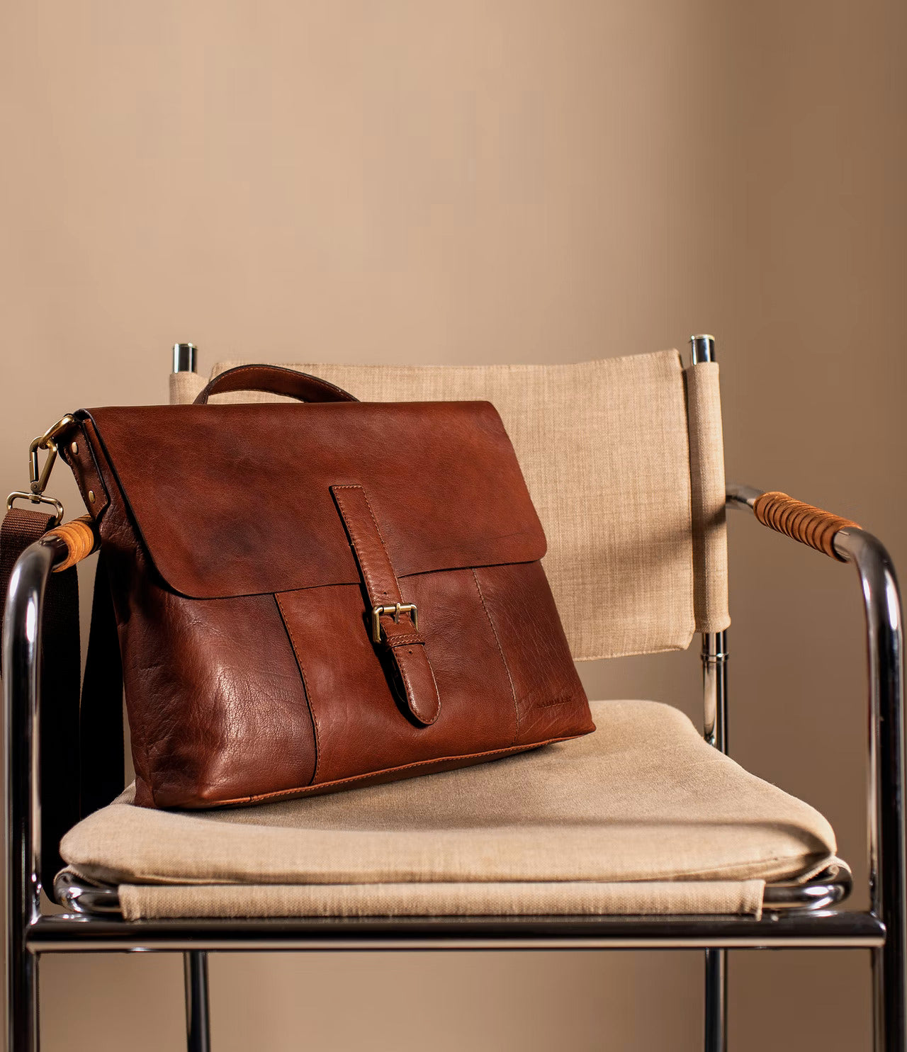 SADDLER 11136 Ålesund Midbrown - bagsandluggage.no