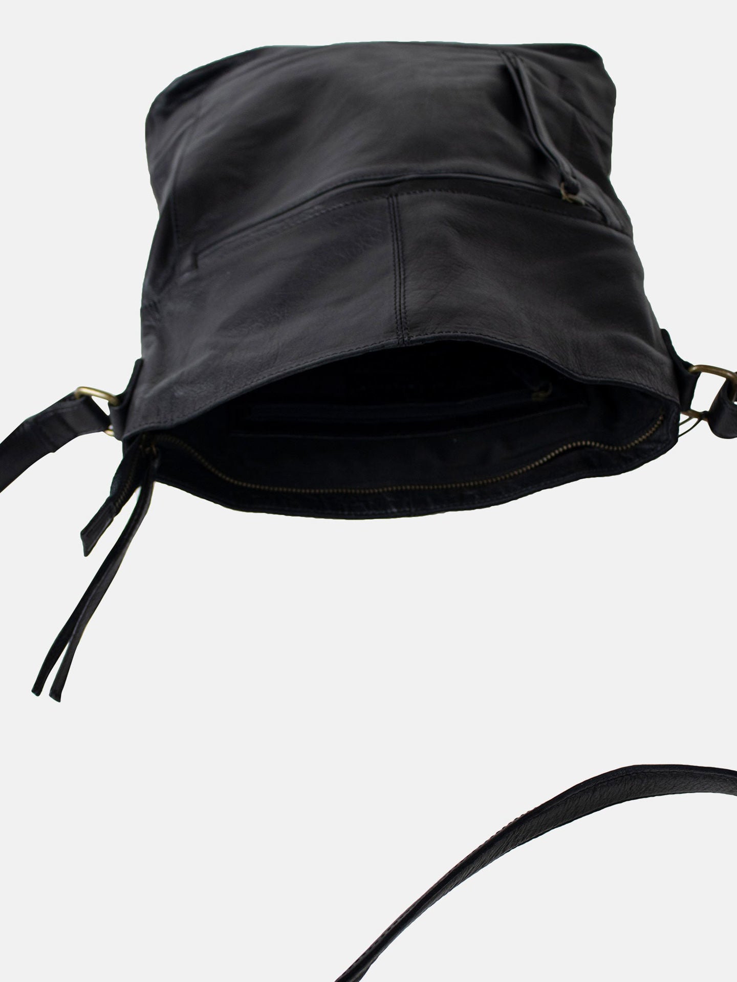 Dixie Storslet Urban Black - bagsandluggage.no