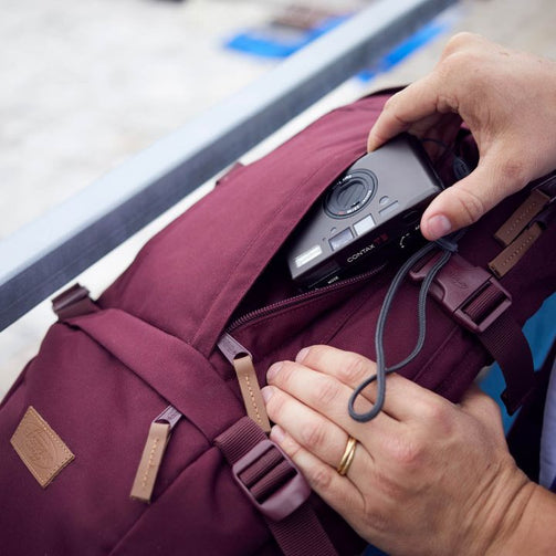 Eastpak EK20149Q FLOID BACKPACKS Mono Wine - bagsandluggage.no