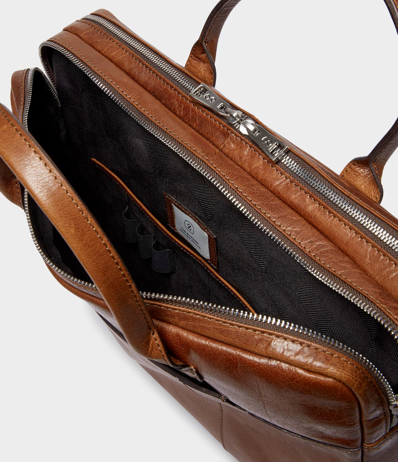 Saddler 11454 Vadstena Pc veske Midbrown - bagsandluggage.no