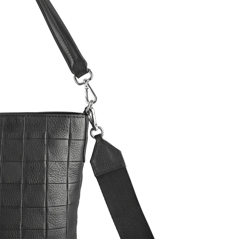 Black Markberg Juanambg Bag Upcycled Black Veske