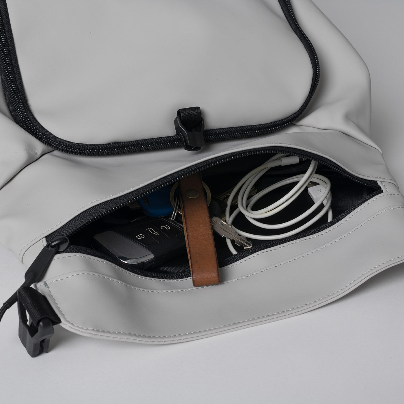 Beckmann Street Light Offwhite - bagsandluggage.no