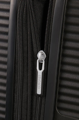 American Tourister - Soundbox Spinner Black Bass 77 cm - bagsandluggage.no