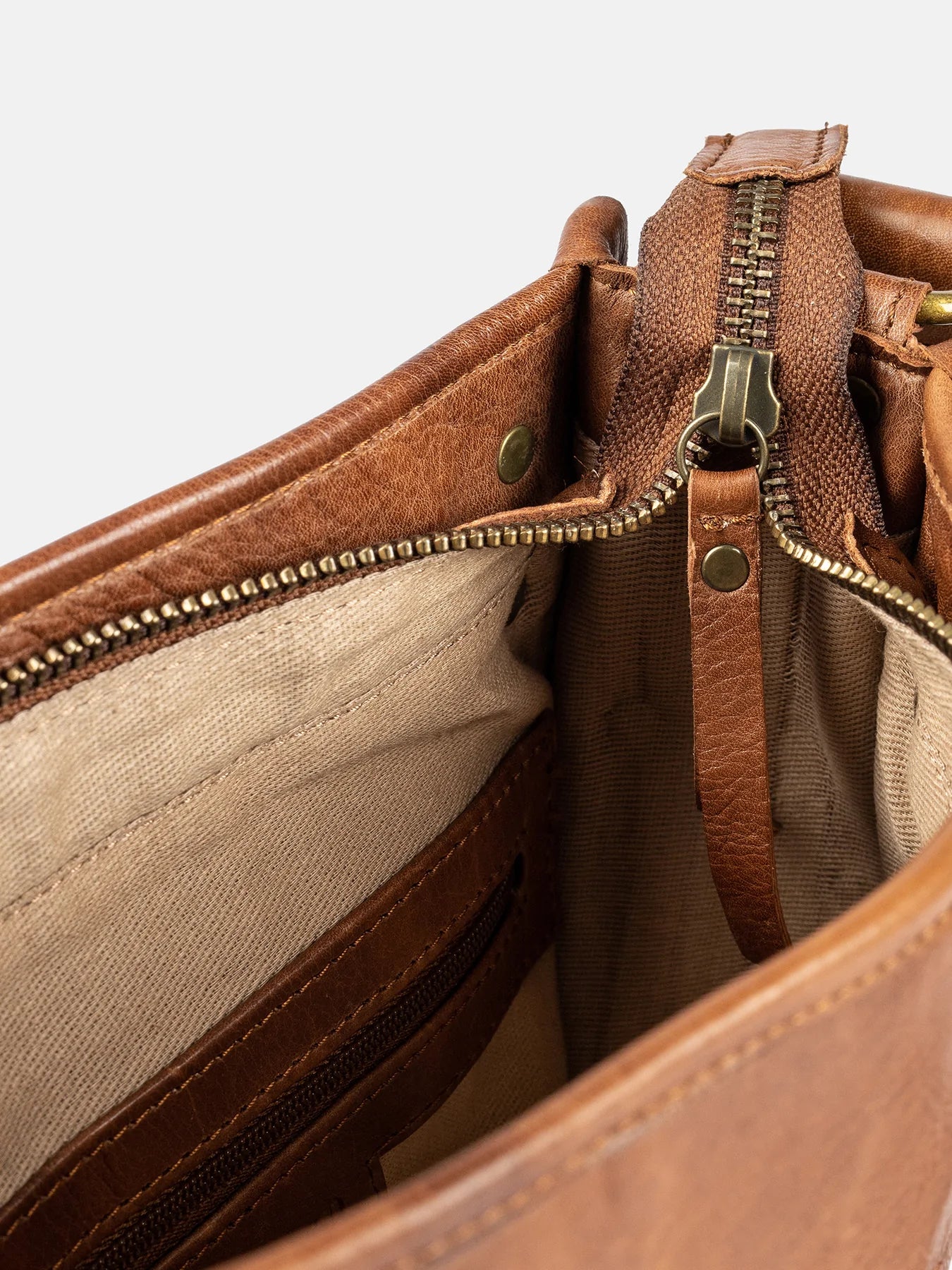 Dixie Agla Urban Walnut - bagsandluggage.no