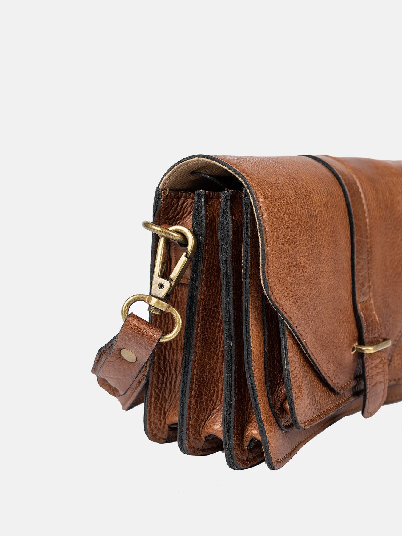 DIXIE DALILA SMALL URBAN CROSSOVER WALNUT - bagsandluggage.no