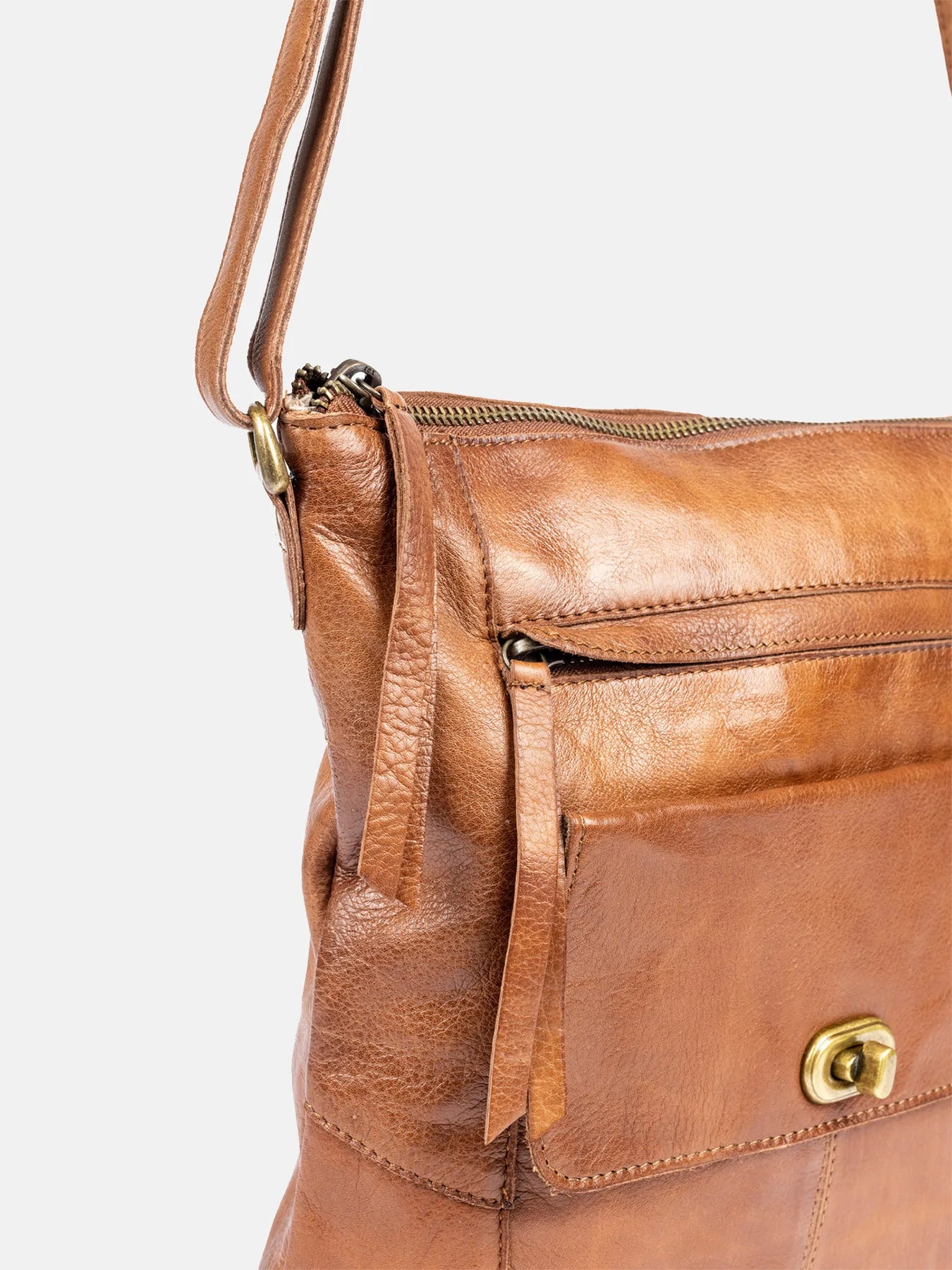 Dixie Leknes Urban Walnut - bagsandluggage.no
