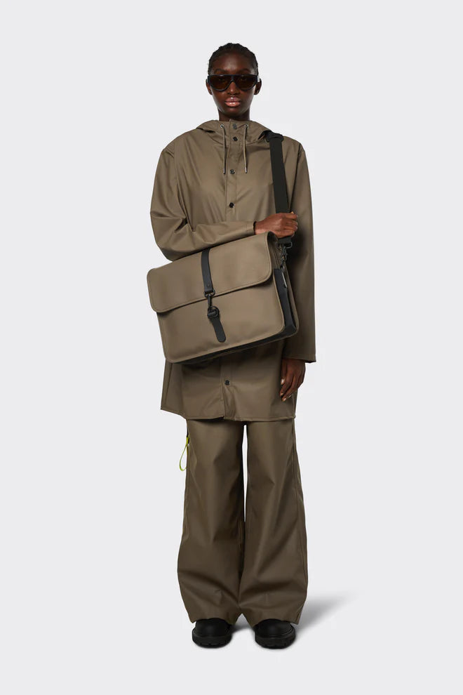 RAINS 13930 Messenger Bag Wood
