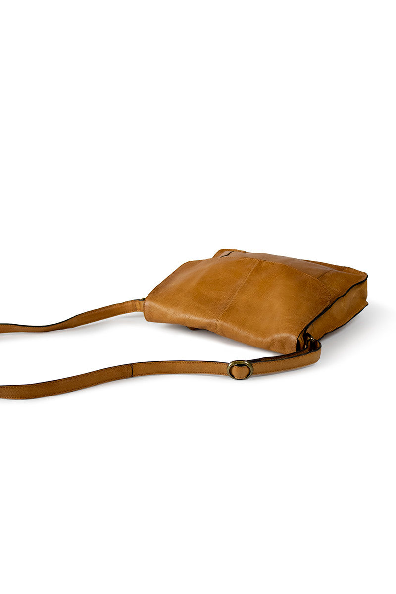 Dixie Drøbak Urban Bag Burned Tan - bagsandluggage.no