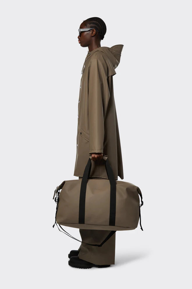 RAINS 13200 WEEKEND BAG WOOD