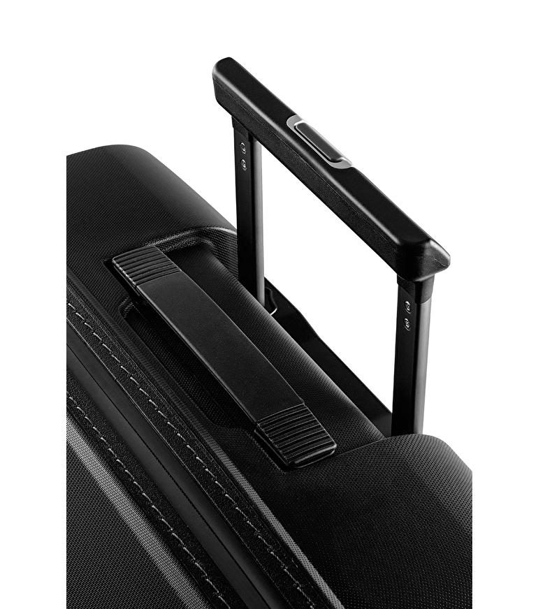 Epic Zeleste 65 cm trolley_superBLACK - bagsandluggage.no