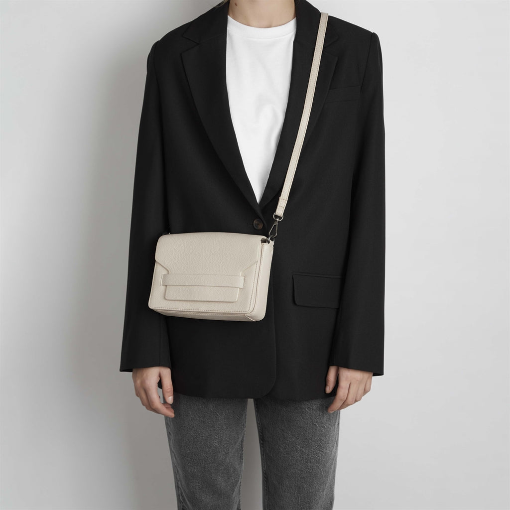 White Sand Markberg Markberg Vanyambg Crossbody Bag, Grain