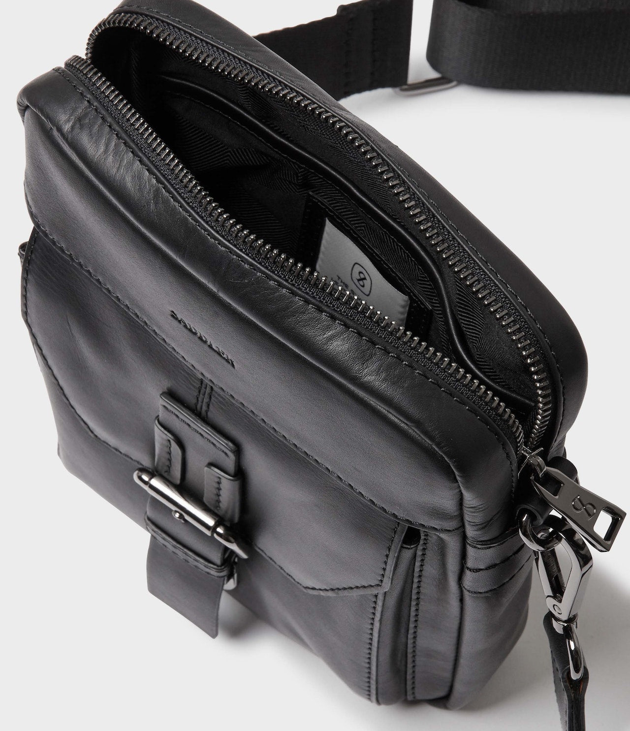 Saddler 11476-0001 Pluto Messenger Bag Black