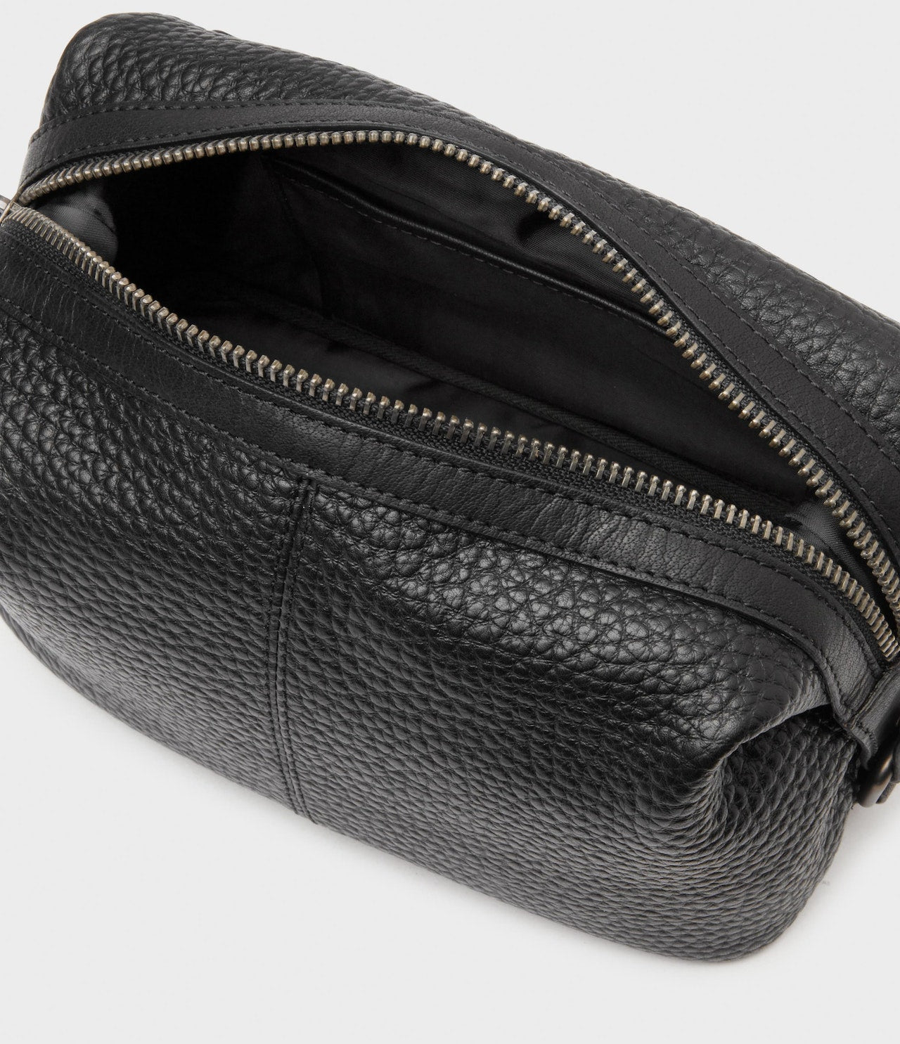 Saddler 11514-0039 Bom Toilet Bag Black/Black