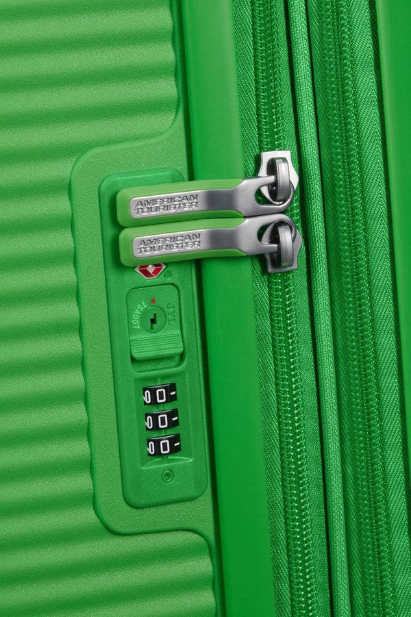 AMERICAN TOURISTER SOUNDBOX SPINNER 55/20 TSA EXP GRASS GREEN