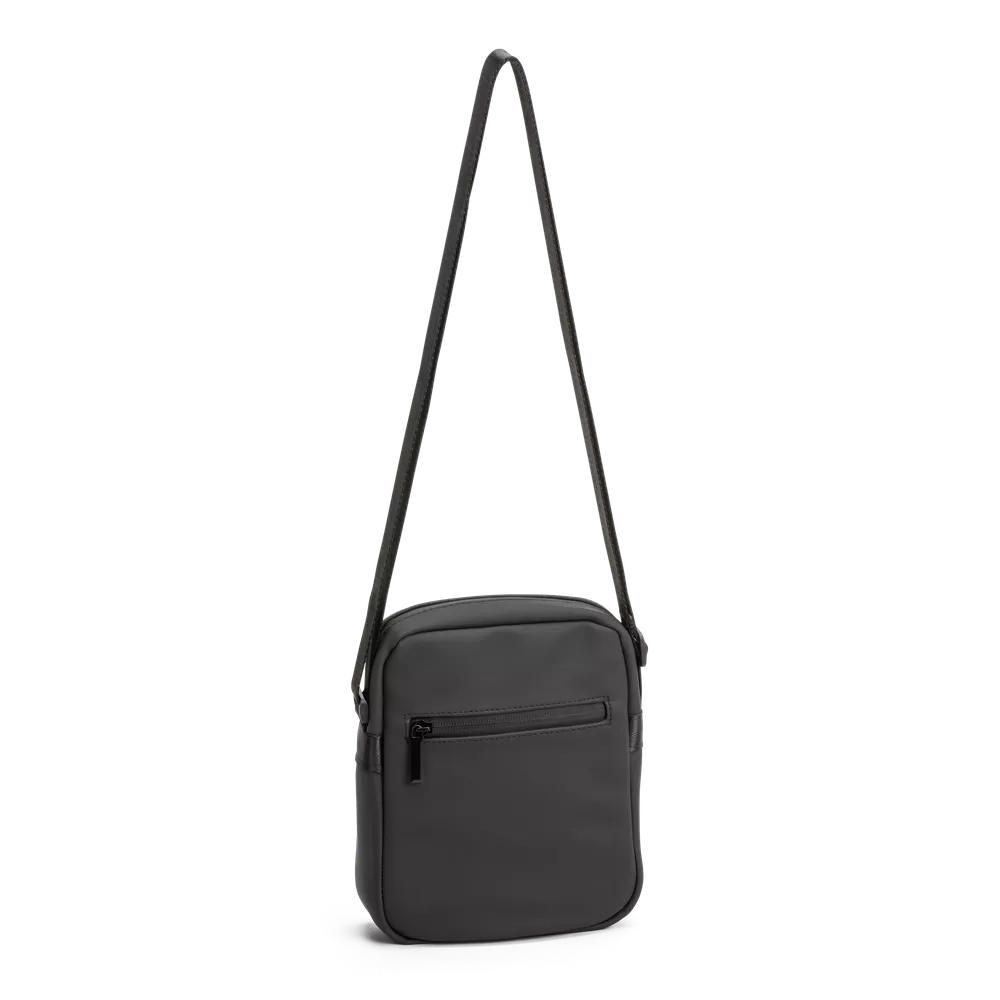 Escape1601133-Black Crossover Bergen