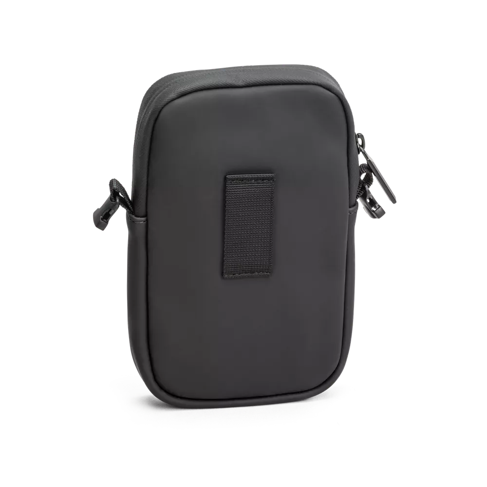 Escape 1601136-Black Crossover