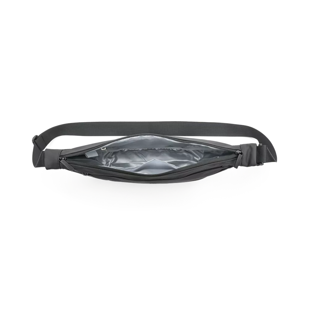 Escape 1601146-Black Crossover Bergen