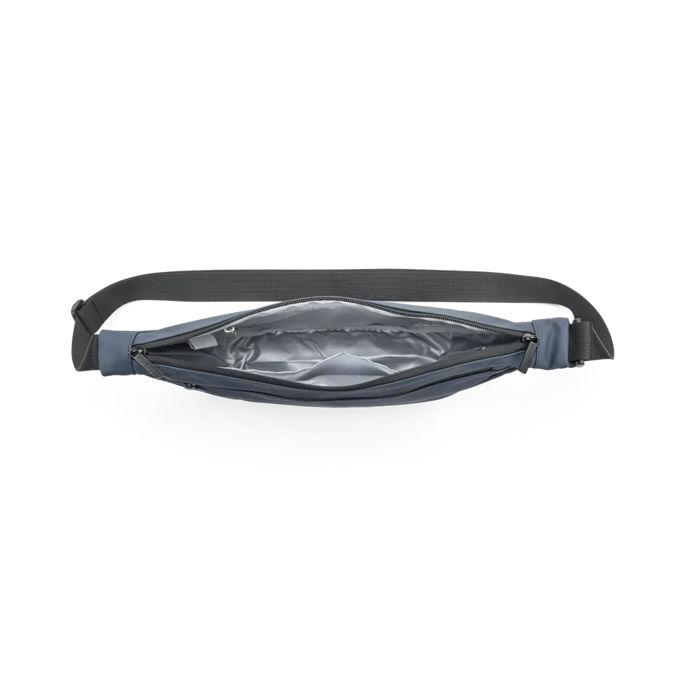 Escape 1601146-Navy Crossover Bergen