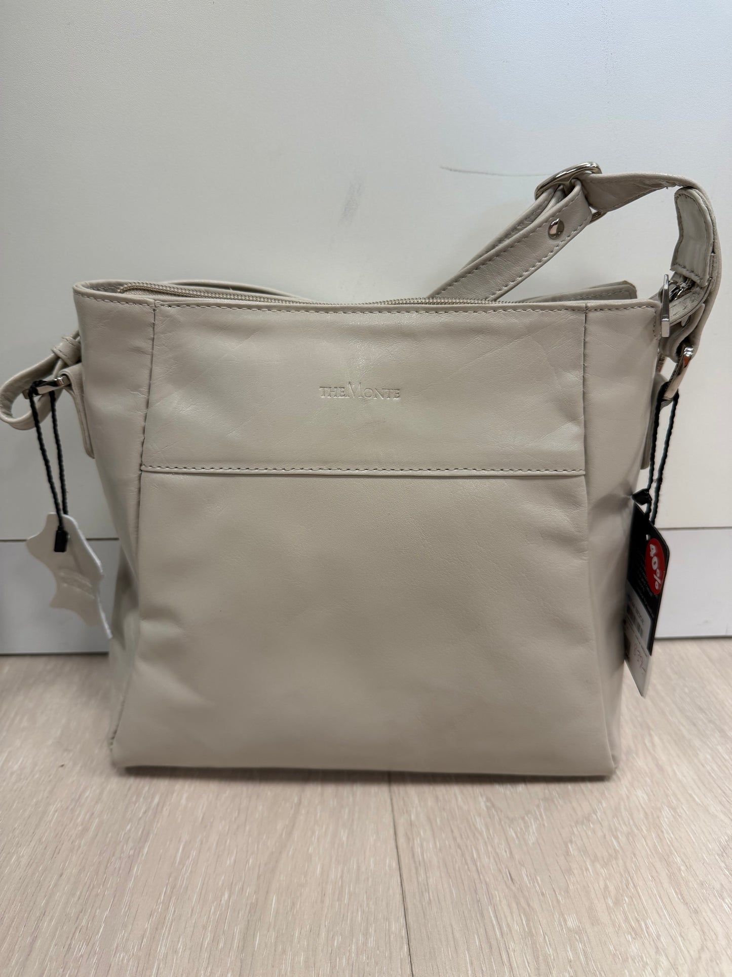 The Monte 6053144-Beige Crossover medium