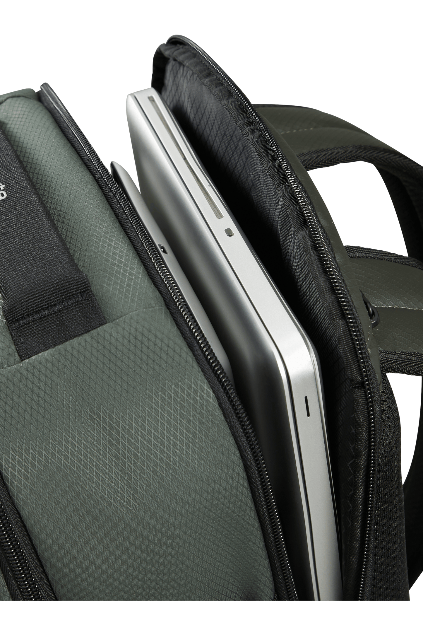 Samsonite 154061-1576 ARMOX LAPTOP BP L OVERNIGHT MOSS