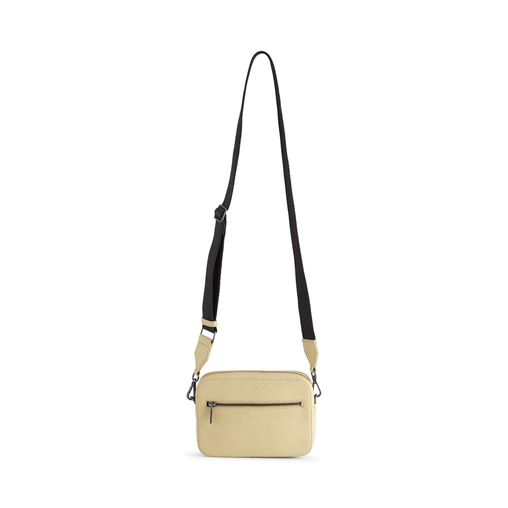 Markberg Elea Crossbody Bag Sorbet with Black - bagsandluggage.no
