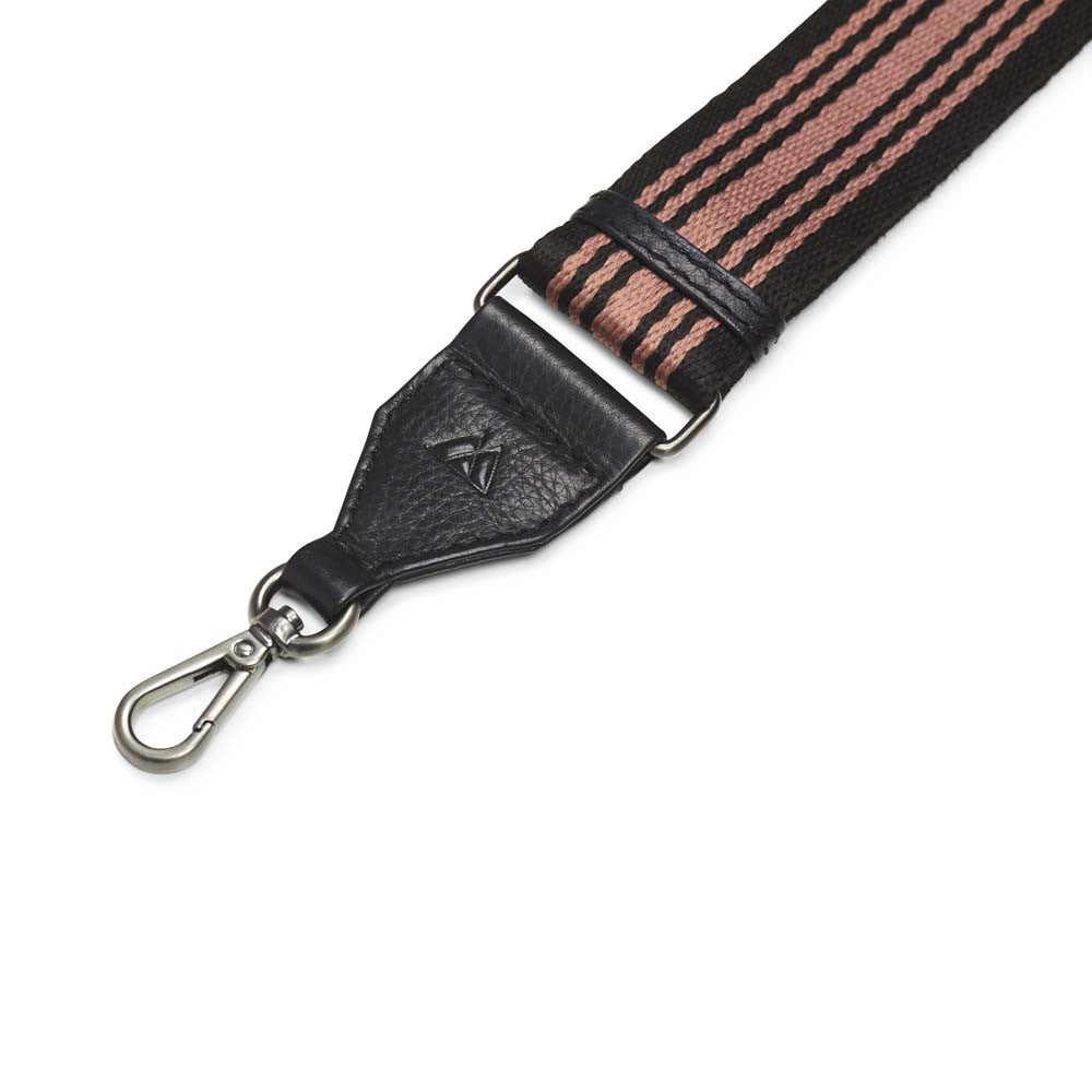 Markberg Finley Guitar Strap  Black w/Black+Bloom - bagsandluggage.no
