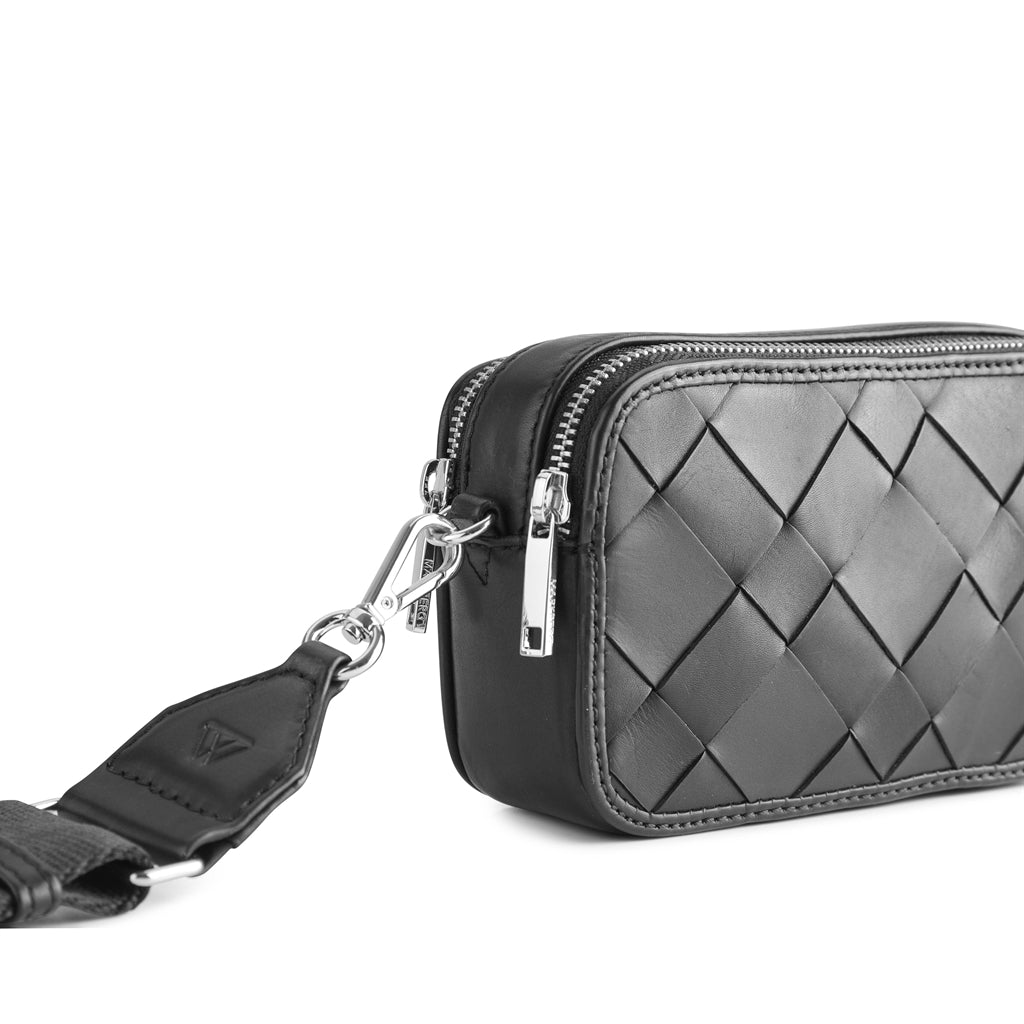 Markberg 5524ANT Ena Crossbody Bag Antique Black - bagsandluggage.no