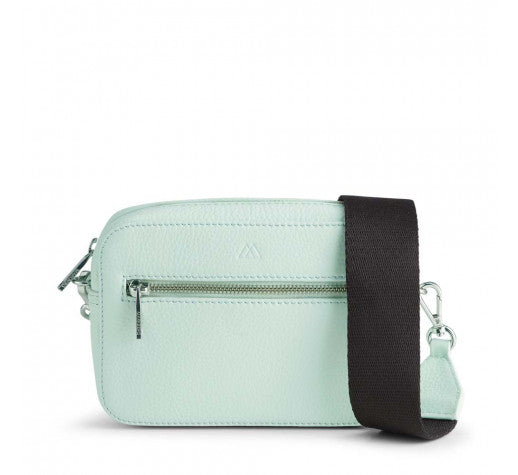 Markberg Elea Crossbody Bag Grain Mint w/Black - bagsandluggage.no