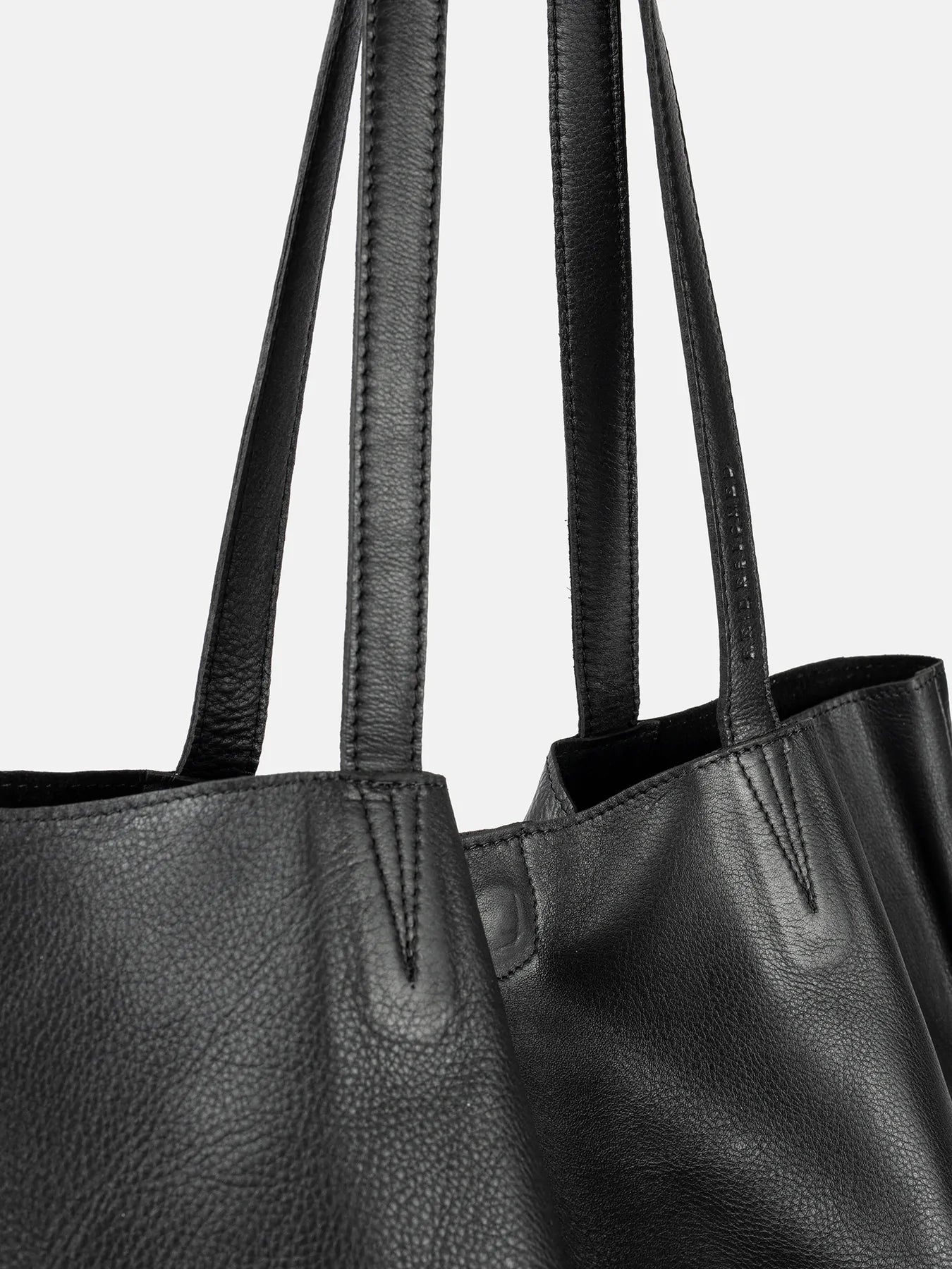 Dixie Marlo Urban Black - bagsandluggage.no
