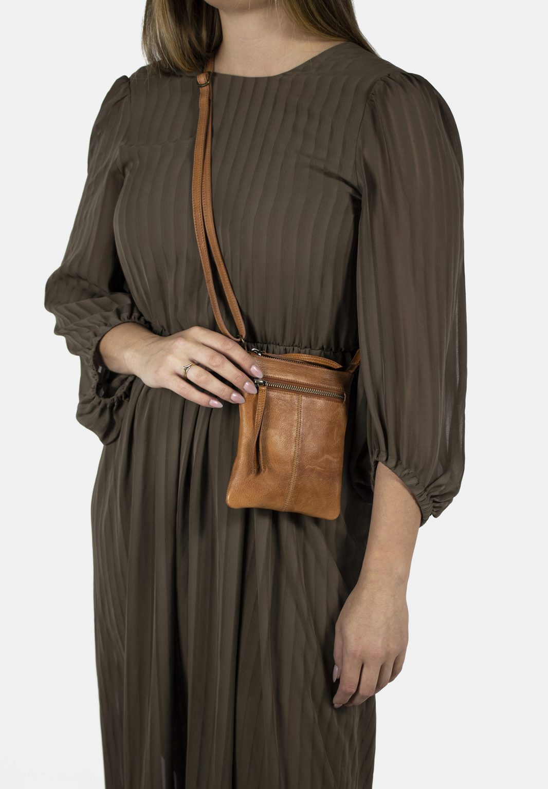 Dixie Oulu Urban Walnut - bagsandluggage.no