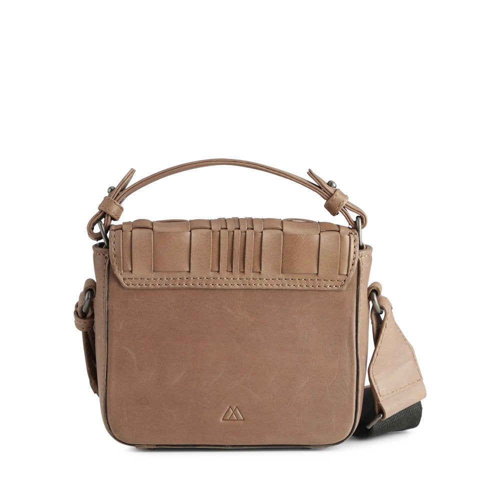 Markberg 5544WOW Adora Small Crossbody Bag Woven - bagsandluggage.no